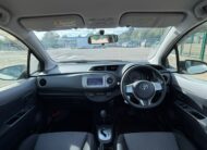 2013 Toyota Yaris White