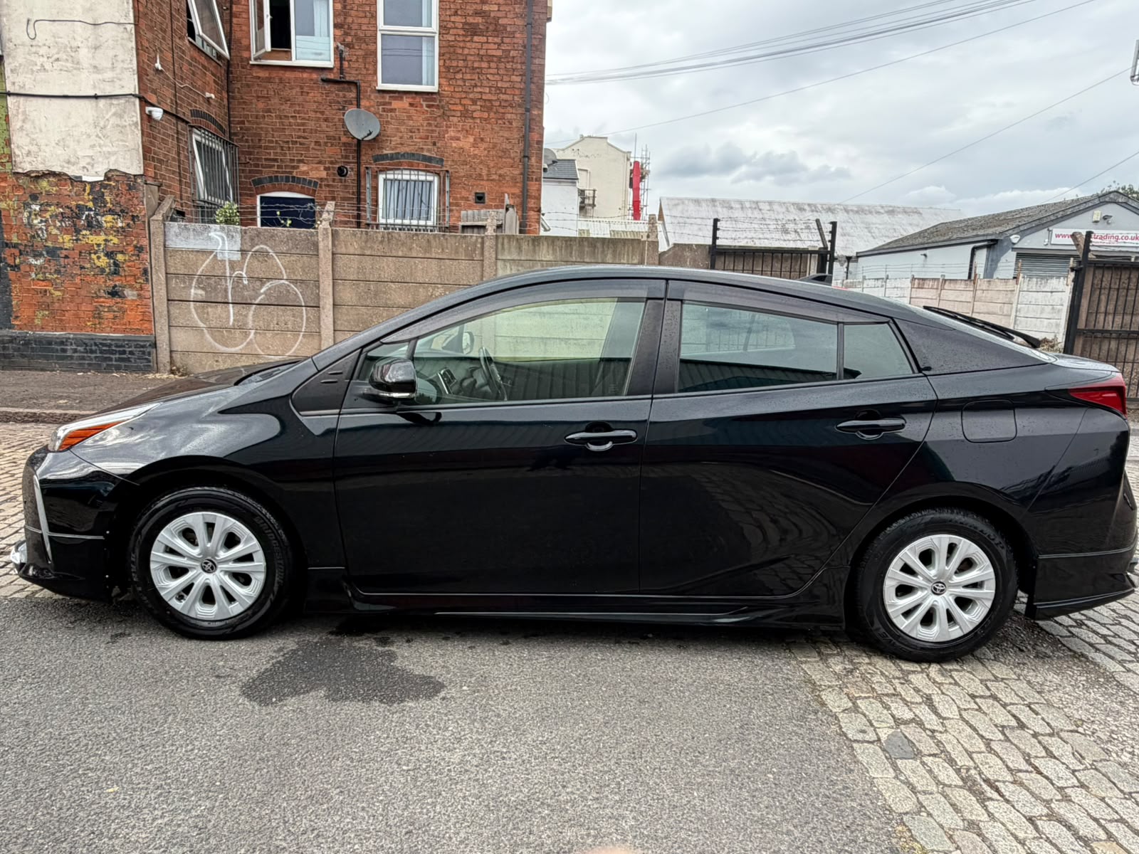 2021 Toyota Prius Black