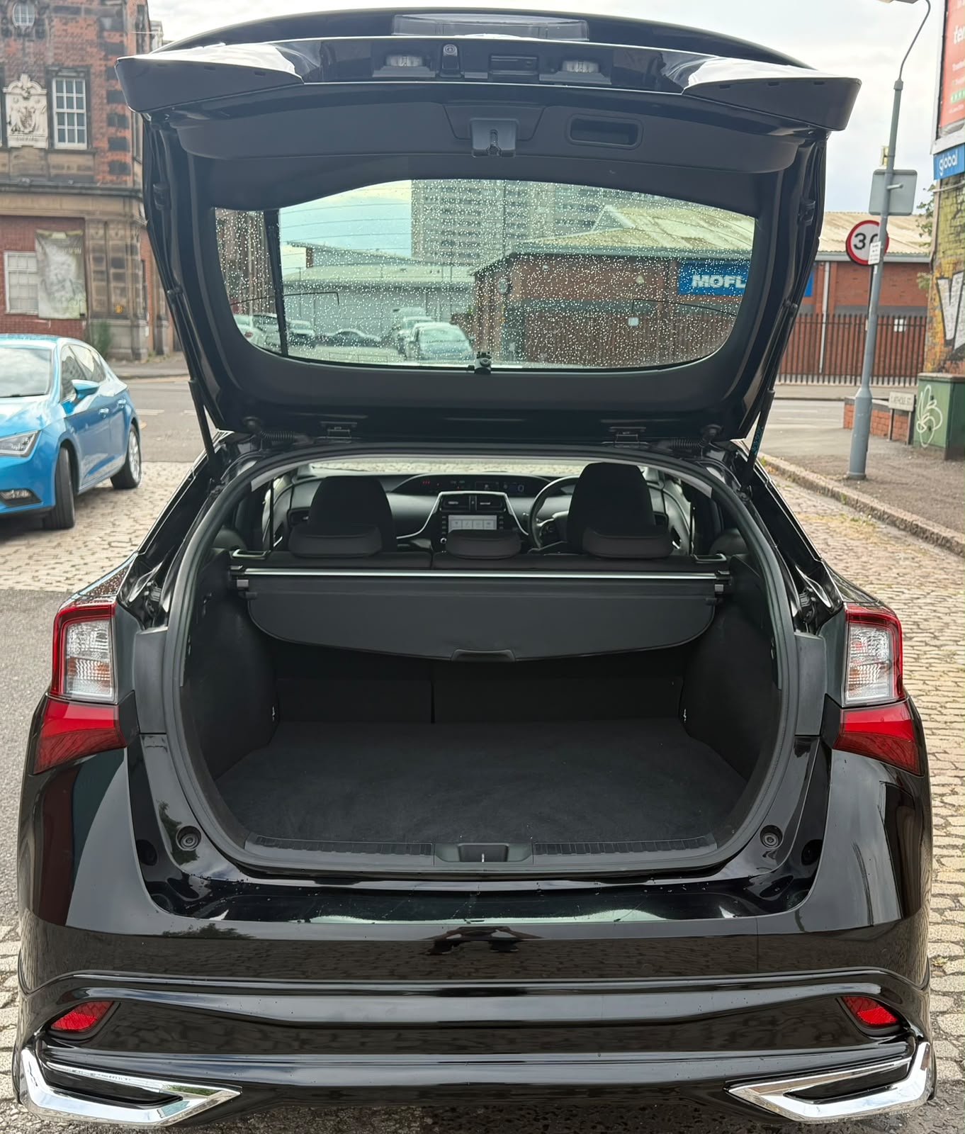 2021 Toyota Prius Black