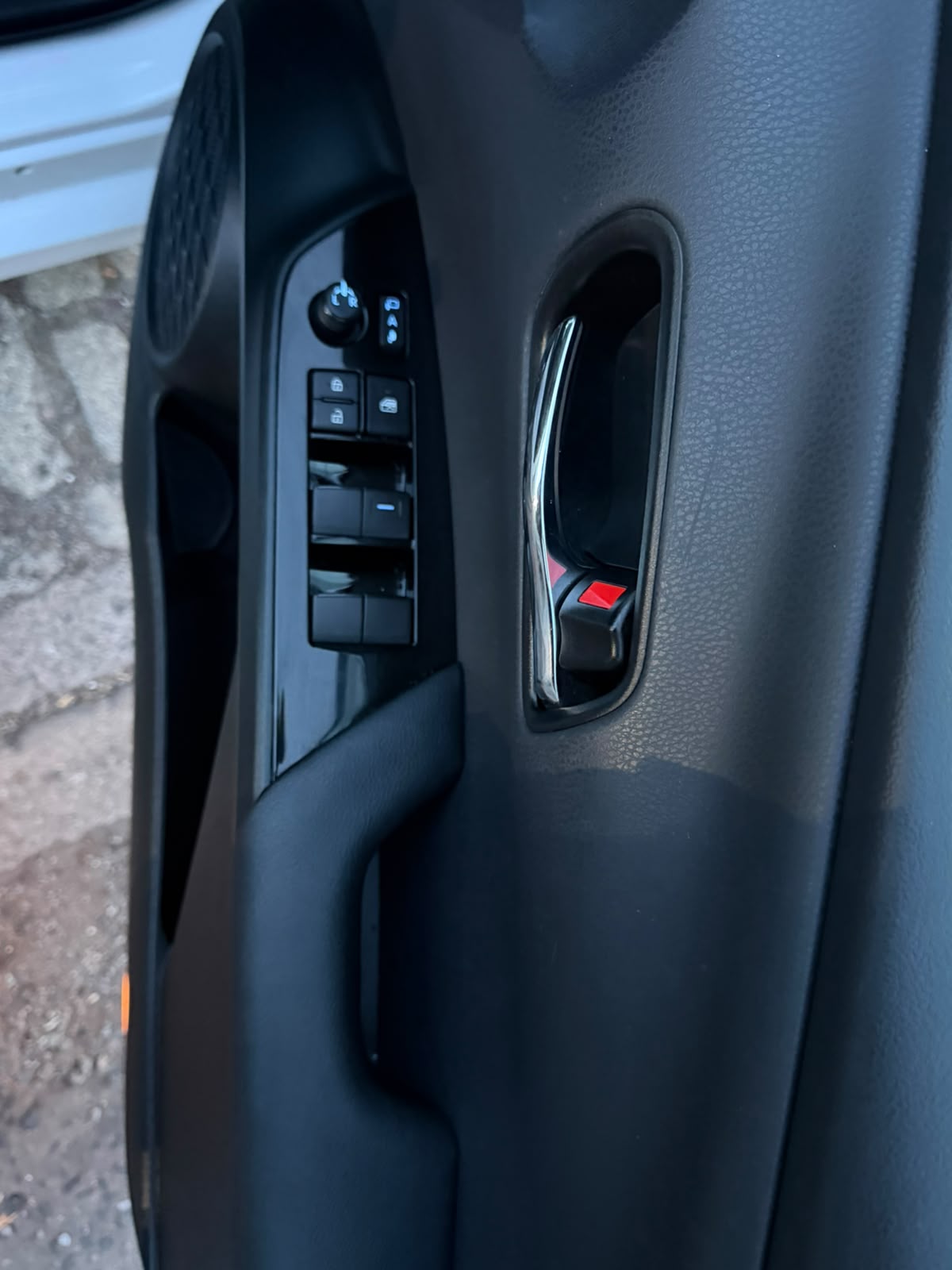 2021 Toyota Prius White