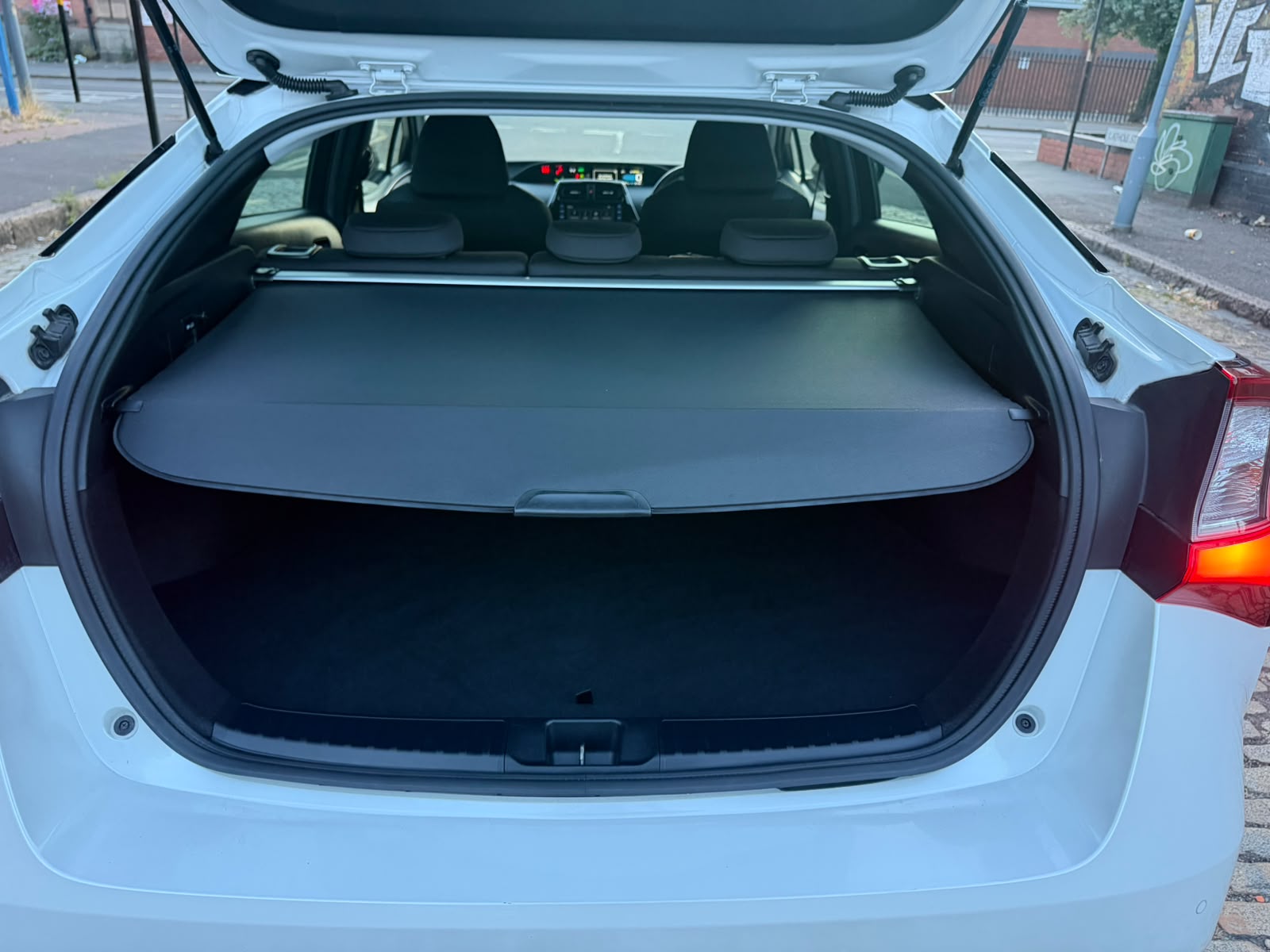 2021 Toyota Prius White