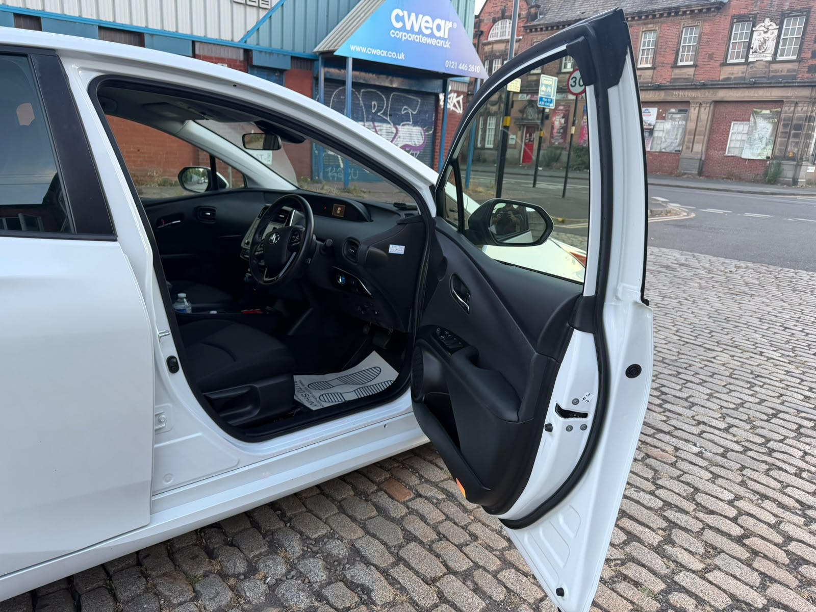 2021 Toyota Prius White