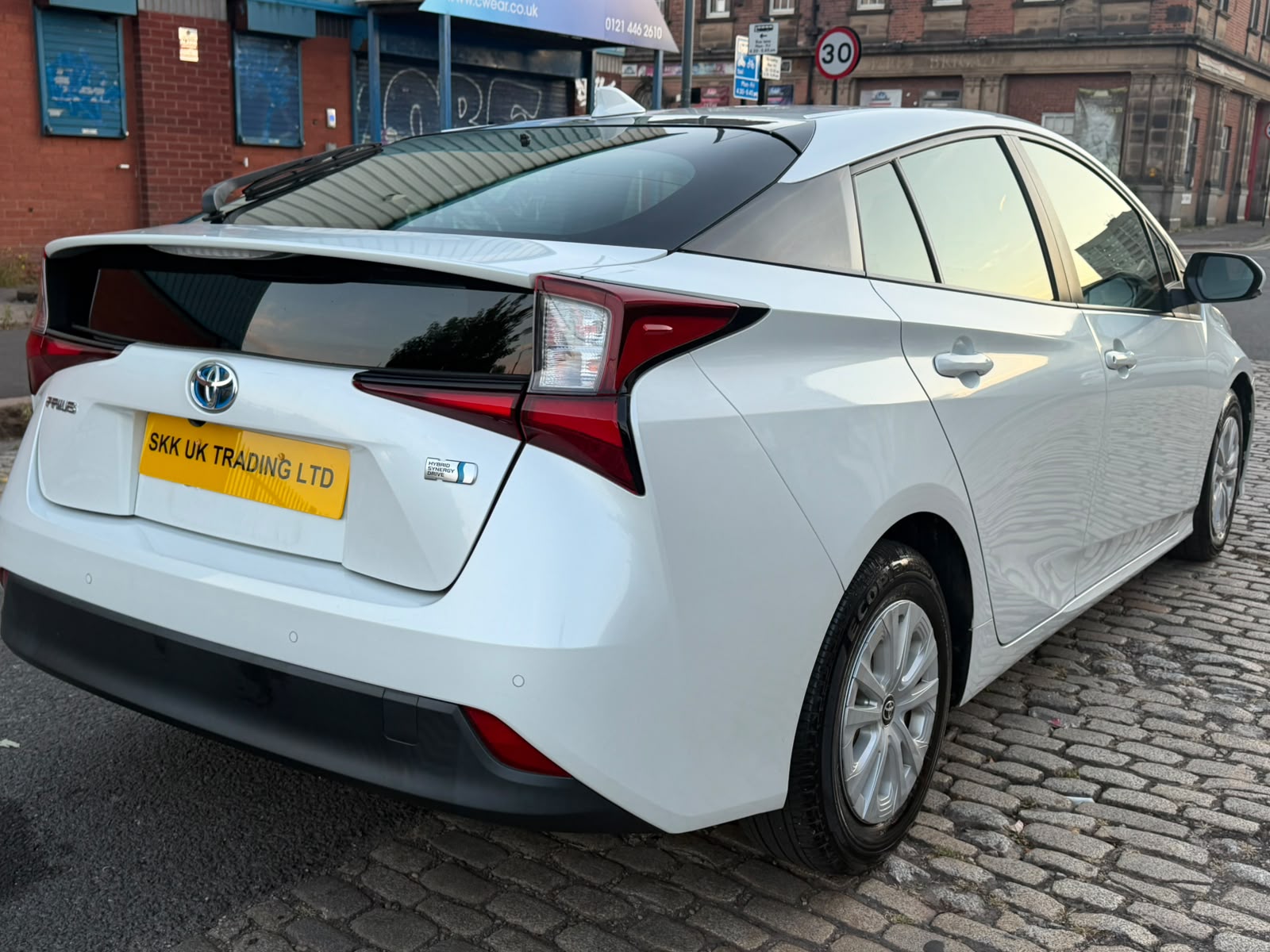 2021 Toyota Prius White