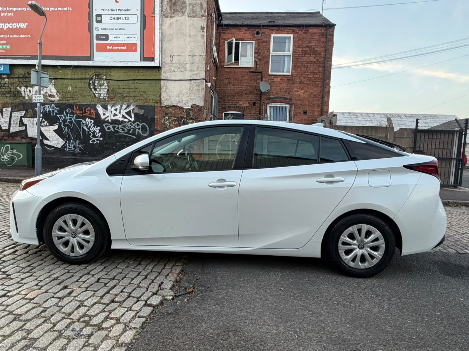 2021 Toyota Prius White