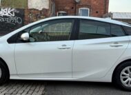 2021 Toyota Prius White