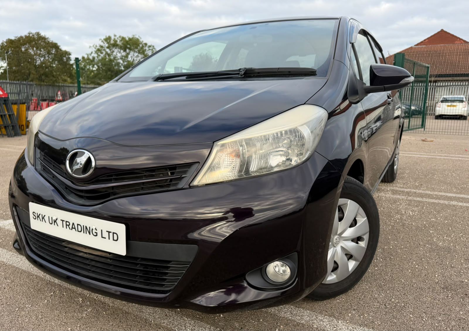 2013 Toyota Yaris Purple