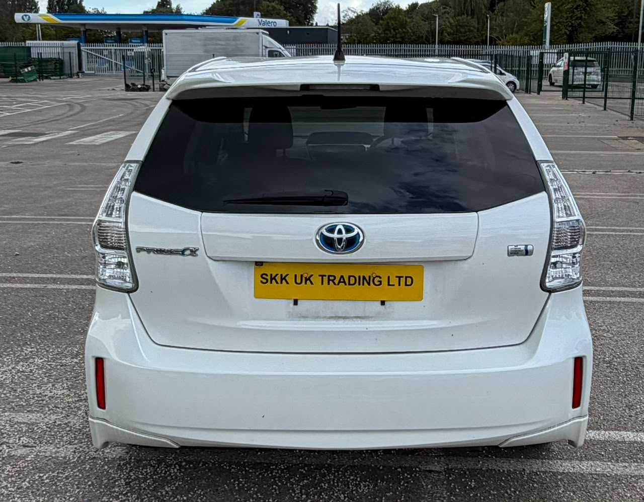 2014 Toyota Prius Plus White