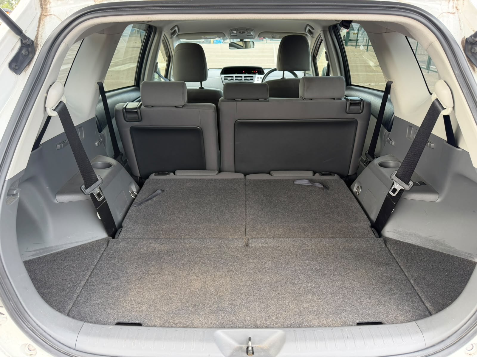 2014 Toyota Prius Plus White