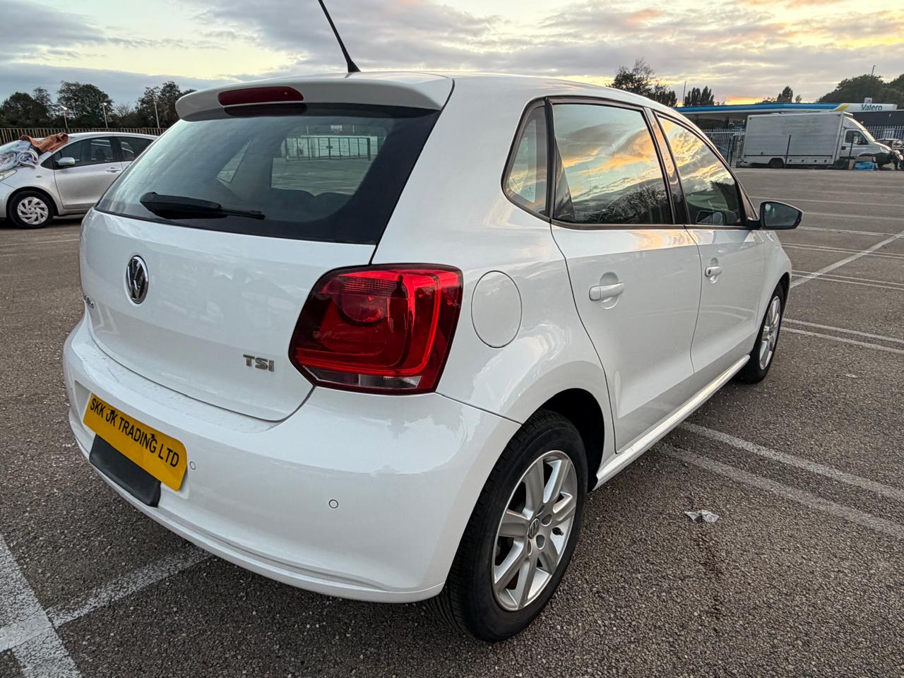 2012 Volkswagen Polo White