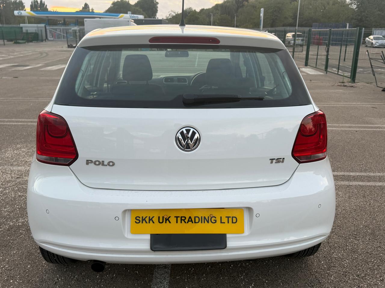 2012 Volkswagen Polo White
