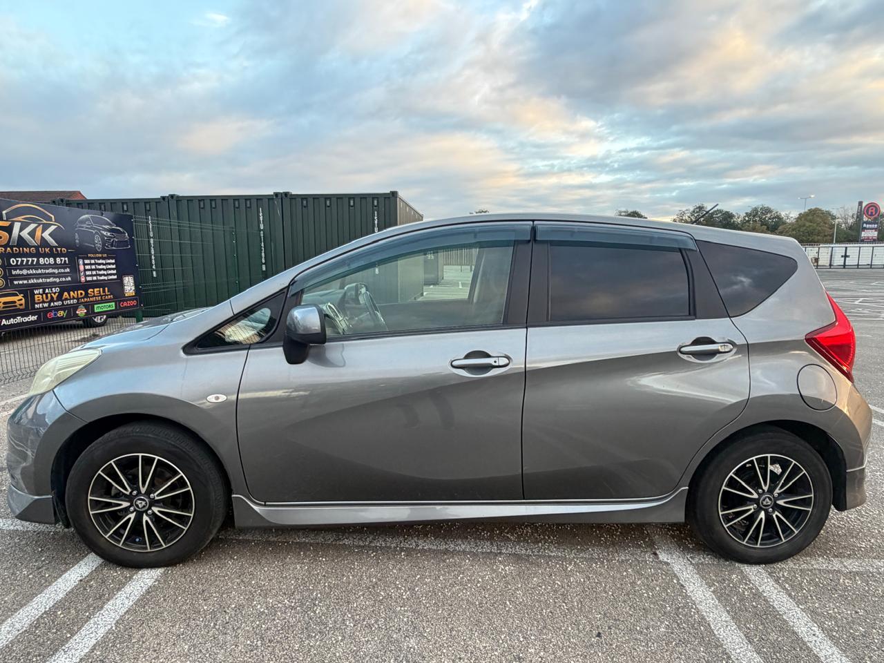 2014 Nissan Note Grey