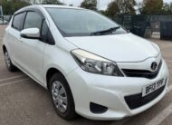 2013 Toyota Yaris White