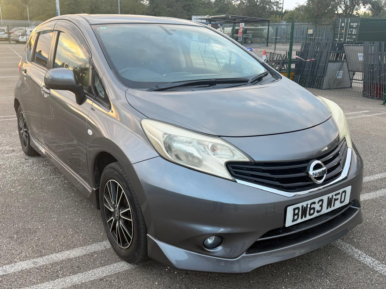 2014 Nissan Note Grey