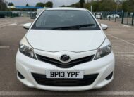 2013 Toyota Yaris White