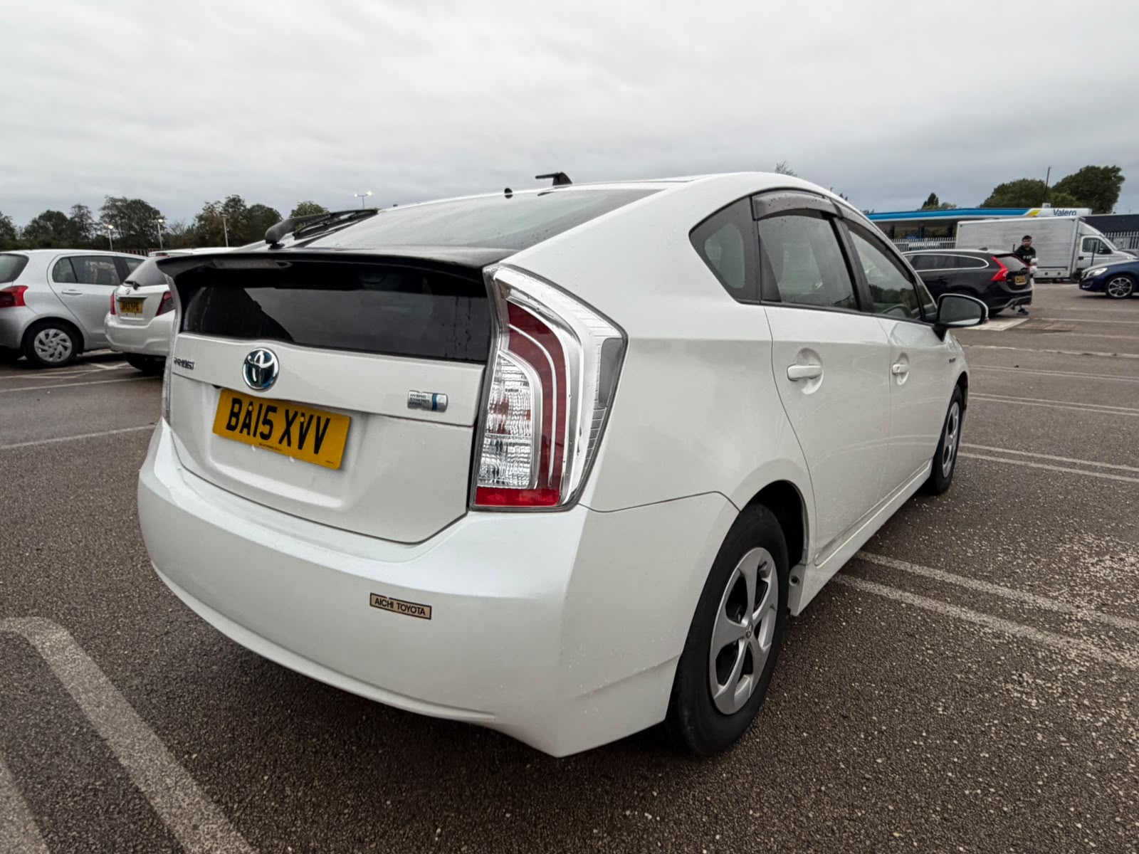 2015 Toyota Prius White