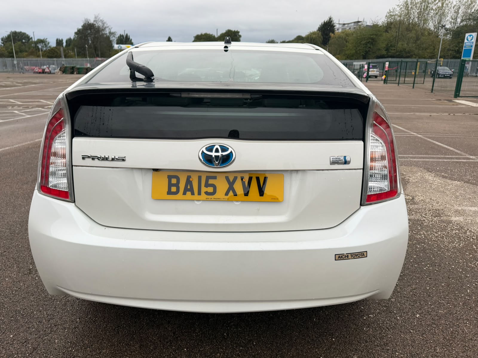 2015 Toyota Prius White