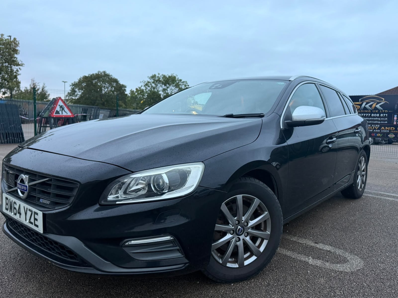 2014 Volvo V60 Black