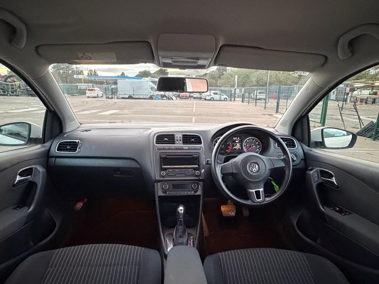2012 Volkswagen Polo White