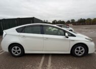 2015 Toyota Prius White