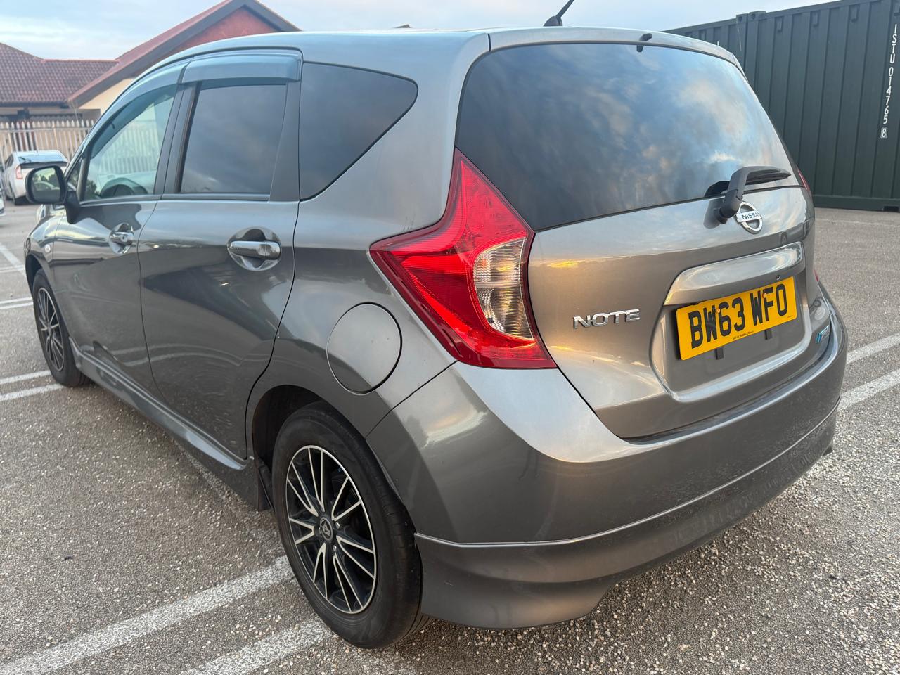 2014 Nissan Note Grey