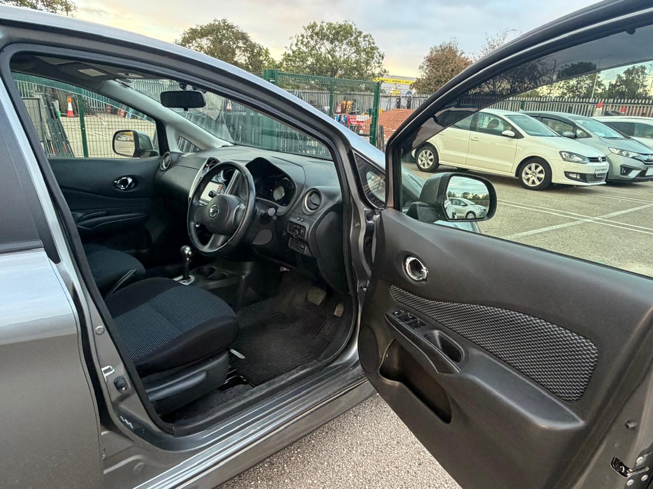 2014 Nissan Note Grey