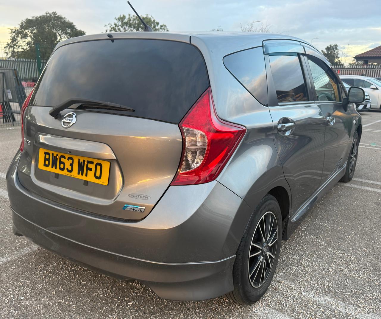2014 Nissan Note Grey